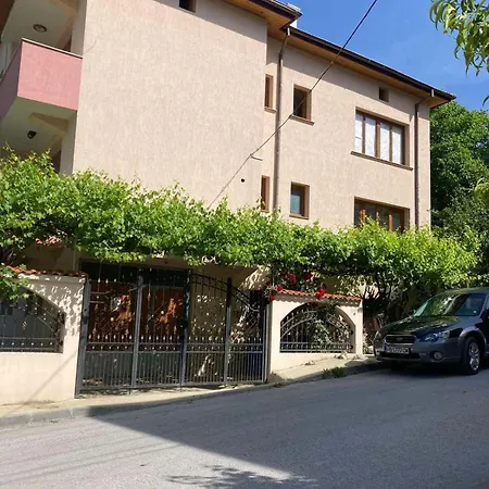къща росена - за гости Guest house