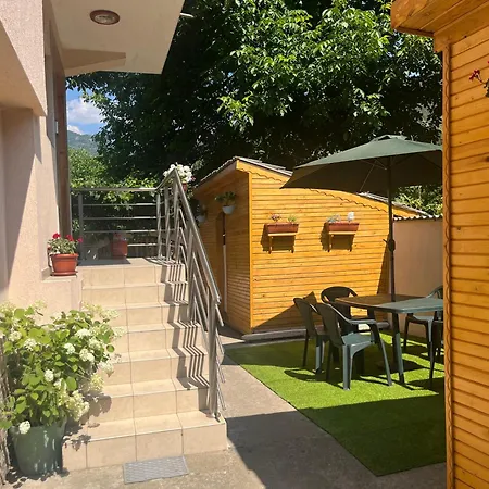 къща росена - за гости Pensionat Devin