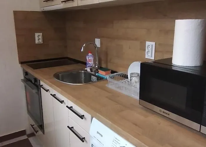 къща росена - за гости Devin