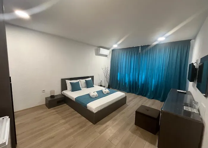 къща росена - за гости Devin