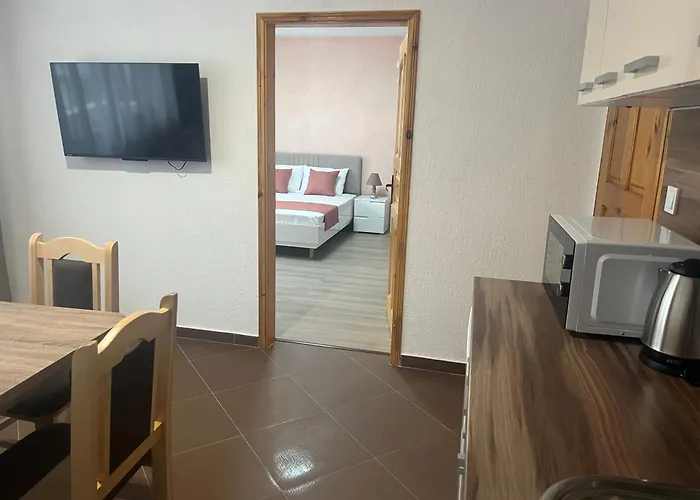 къща росена - за гости Pensionat